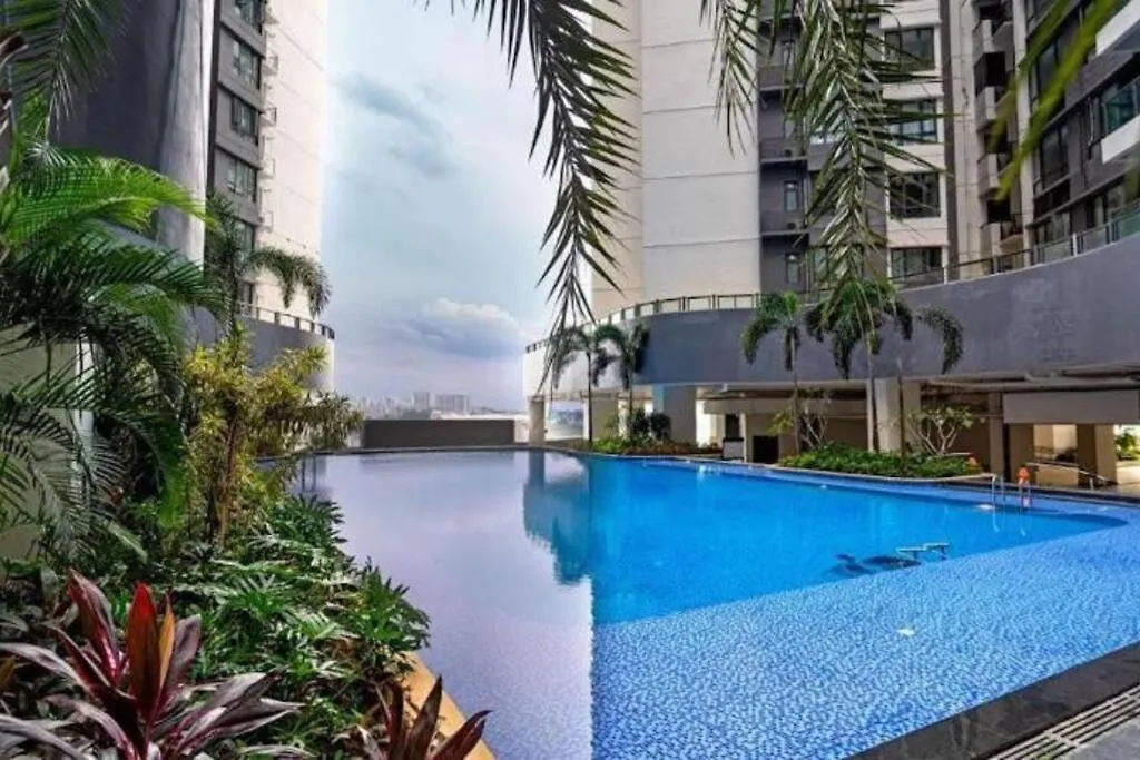 Luxury Penthouse R&F Princess Cove City View Condo Johor Bahru Apartment